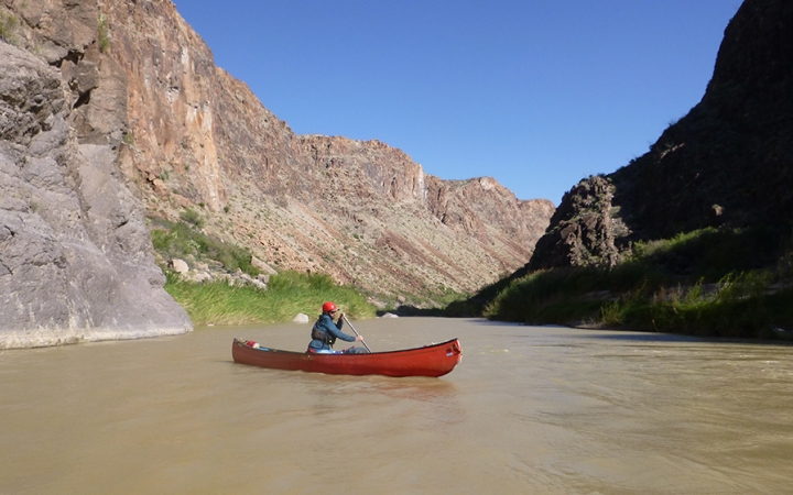 learn to canoe in texas